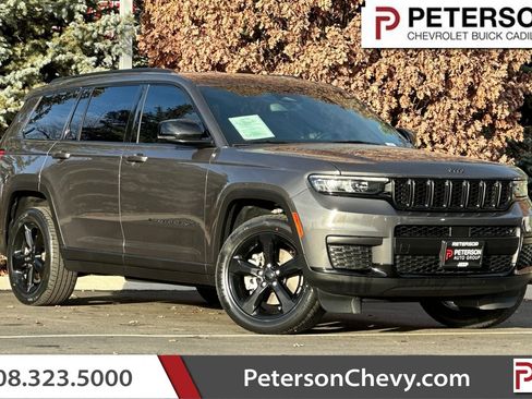 Used 2022 Jeep Grand Cherokee L Laredo image 1