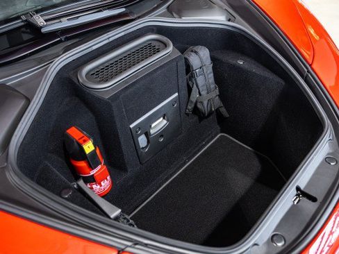 Used 2022 McLaren 720S Performance RWD image 25