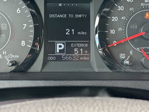 Certified 2016 Toyota Sienna LE image 25