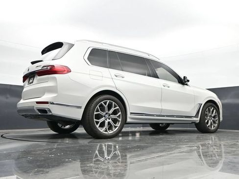 Used 2020 BMW X7 xDrive40i w/ Luxury Seating Package AWD/4WD image 42