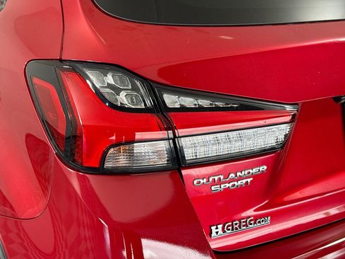 Used 2022 Mitsubishi Outlander Sport LE FWD image 35