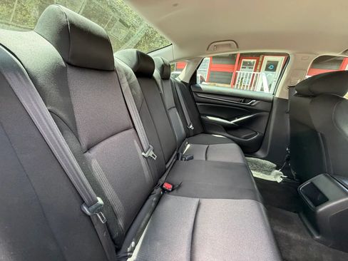Used 2019 Honda Accord LX image 19