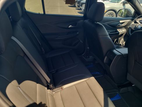 Used 2025 Buick Envista Sport Touring w/ Convenience I Package FWD image 26