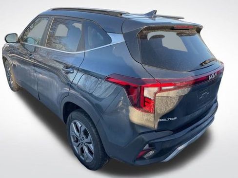 Used 2024 Kia Seltos S image 6