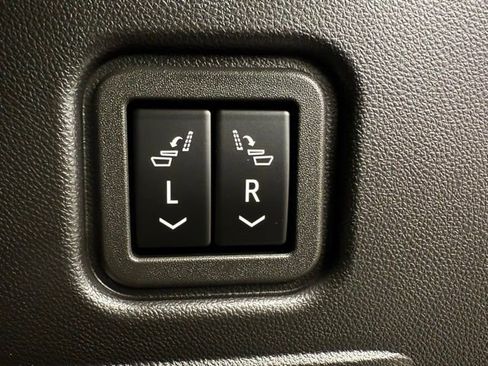 Used 2024 GMC Hummer EV 3X w/ Extreme Off-Road Package AWD/4WD image 14