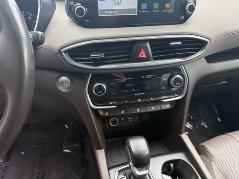 Used 2019 Hyundai Santa Fe AWD image 17