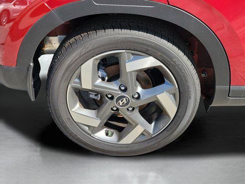 New 2025 Hyundai Venue Limited image 31