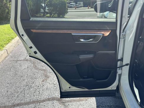 Used 2019 Honda CR-V EX image 12