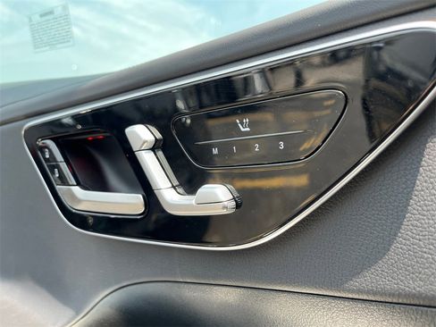 Used 2024 Mercedes-Benz C 300 4MATIC Sedan image 19