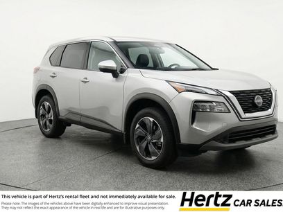Used 2025 Nissan Rogue SV