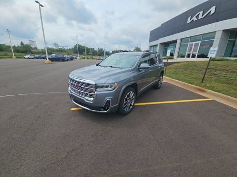 Used 2020 GMC Acadia Denali w/ LPO, Floor Liner Package FWD image 4