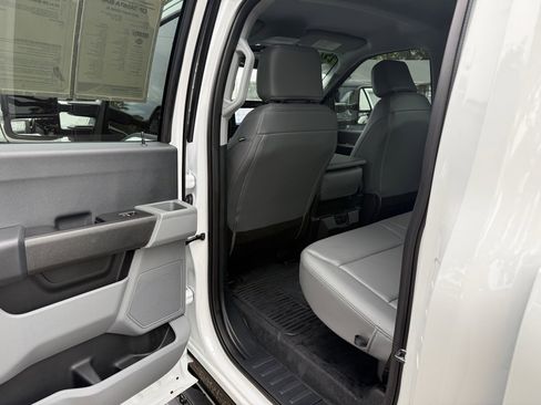 Used 2025 Ford F350 XL w/ 360-Degree Camera Package image 28