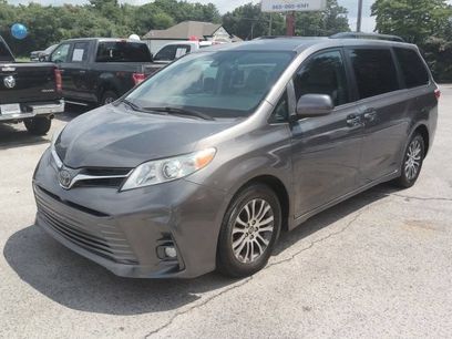 Used 2018 Toyota Sienna XLE