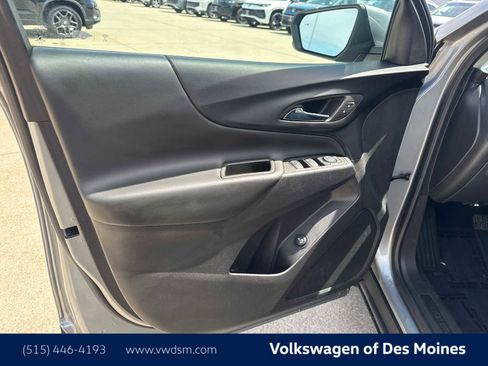 Used 2023 Chevrolet Equinox LT image 22