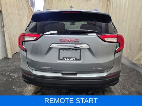 Used 2023 GMC Terrain SLE w/ Driver Convenience Package AWD/4WD image 8