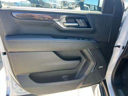 Used 2026 GMC Yukon XL Elevation w/ Elevation Premium Package image 24