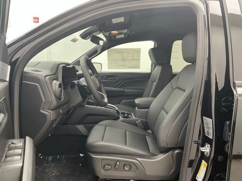 New 2026 Chevrolet Colorado Trail Boss AWD/4WD image 9