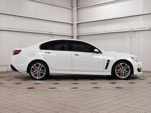 Used 2017 Chevrolet SS RWD image 9