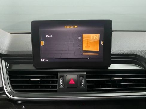 Used 2020 Audi Q5 2.0T Premium AWD/4WD image 19