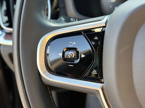 Used 2021 Volvo V60 T5 Cross Country w/ Lounge Package image 25