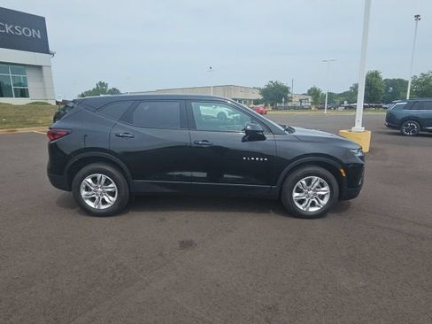 Used 2022 Chevrolet Blazer LT AWD/4WD image 9