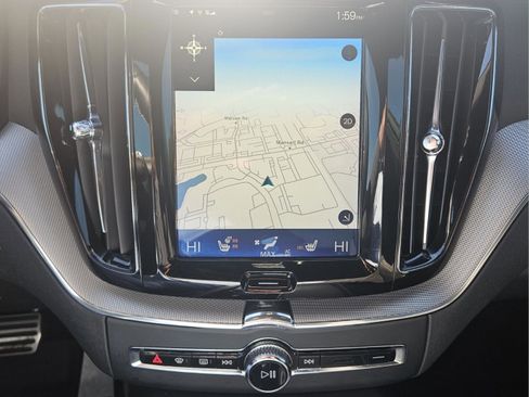 Used 2019 Volvo XC60 T8 R-Design w/ Advanced Package image 19