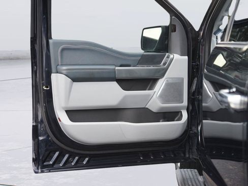 Used 2021 Ford F150 Limited AWD/4WD image 31