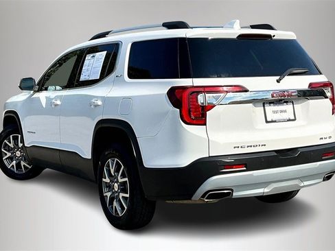 Certified 2023 GMC Acadia SLT image 5