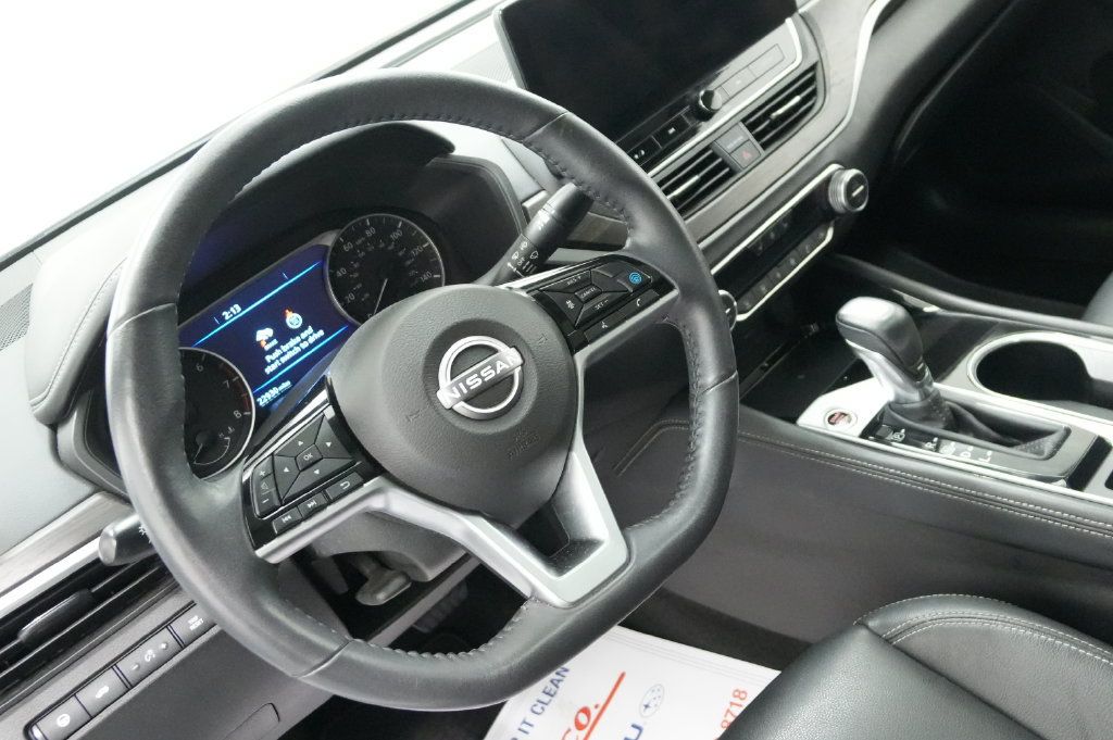 Used 2024 Nissan Altima 2.5 SL AWD/4WD image 12