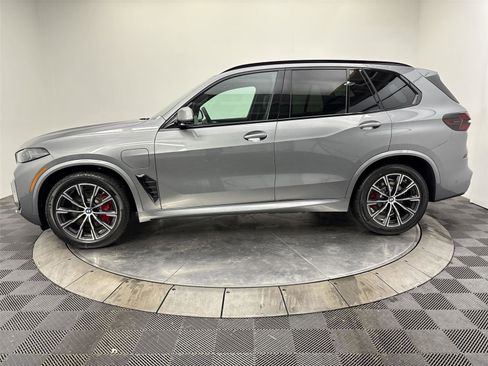 New 2026 BMW X5 xDrive50e w/ M Sport Package image 16