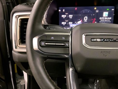 Used 2026 GMC Canyon Denali AWD/4WD image 24