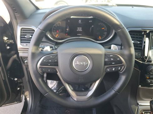 Used 2019 Jeep Grand Cherokee Limited X image 23