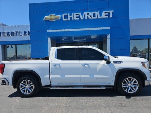 Used 2021 GMC Sierra 1500 SLT w/ SLT Premium Plus Package AWD/4WD image 1