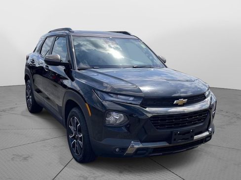 Used 2021 Chevrolet TrailBlazer ACTIV w/ Sun and Liftgate Package AWD/4WD image 1