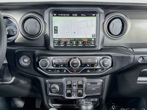 Used 2023 Jeep Wrangler Unlimited w/ Cold Weather Group AWD/4WD image 15