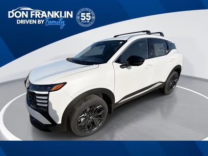 New 2026 Nissan Kicks SR w/ Cold Weather Package