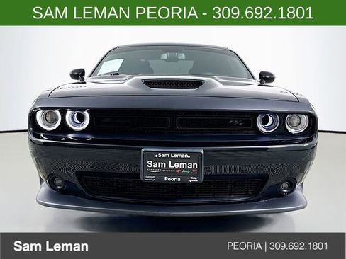 Used 2022 Dodge Challenger R/T w/ Performance Handling Group image 2