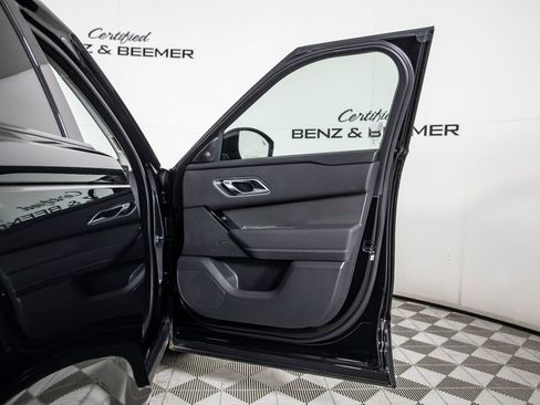 Used 2023 Land Rover Range Rover Velar S image 22