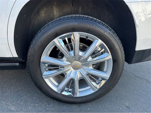 Certified 2024 Chevrolet Tahoe High Country w/ Advanced Technology Package image 15