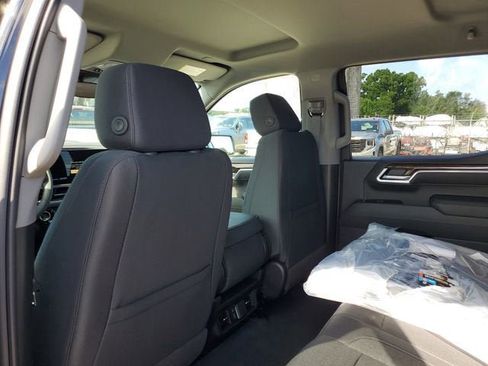 New 2026 GMC Sierra 1500 Elevation image 11