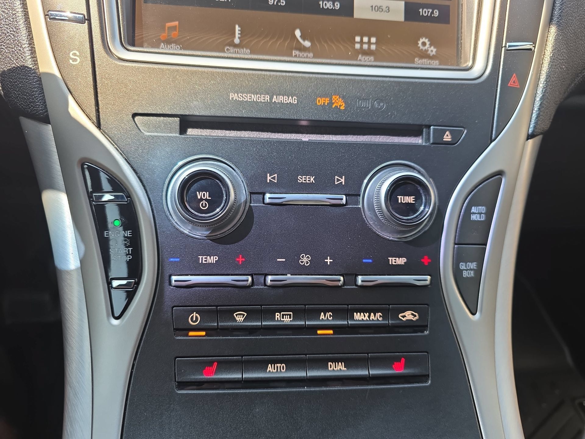 Used 2019 Lincoln Nautilus FWD image 24