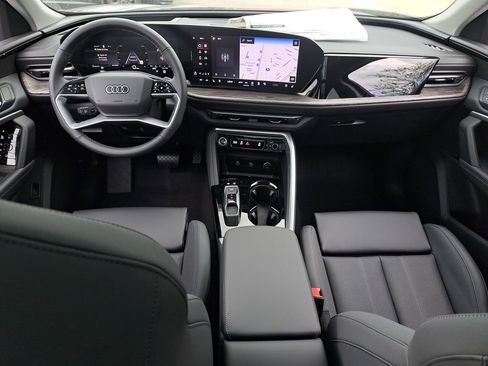 New 2025 Audi Q5 Premium Plus image 24