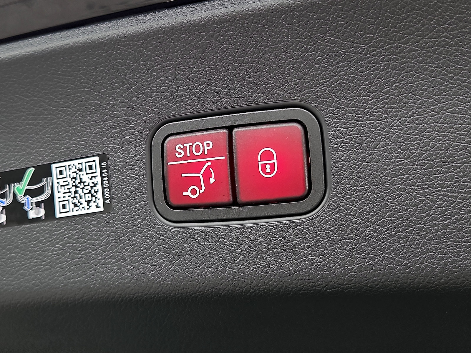 Certified 2026 Mercedes-Benz GLC 300 4MATIC image 30