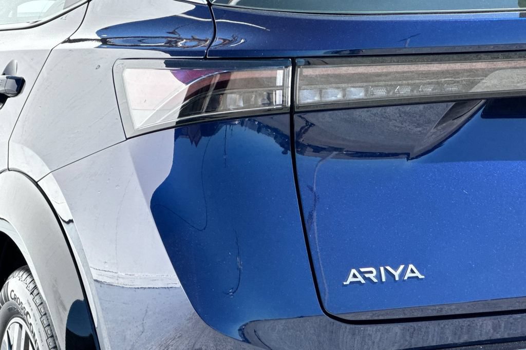 Used 2023 Nissan Ariya FWD image 26