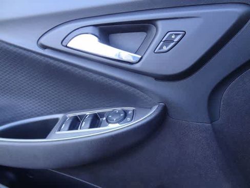 Used 2024 Chevrolet Malibu LT FWD image 14
