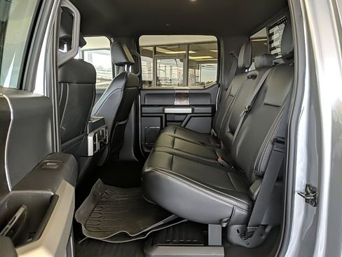 Certified 2022 Ford F250 Lariat w/ Tremor Off-Road Package image 14