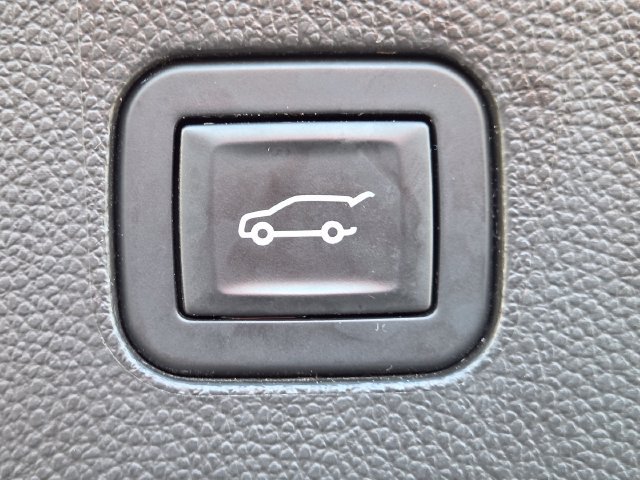 Certified 2019 Buick Enclave Premium FWD image 22