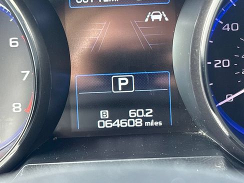 Used 2019 Subaru Outback 2.5i Limited AWD/4WD image 21