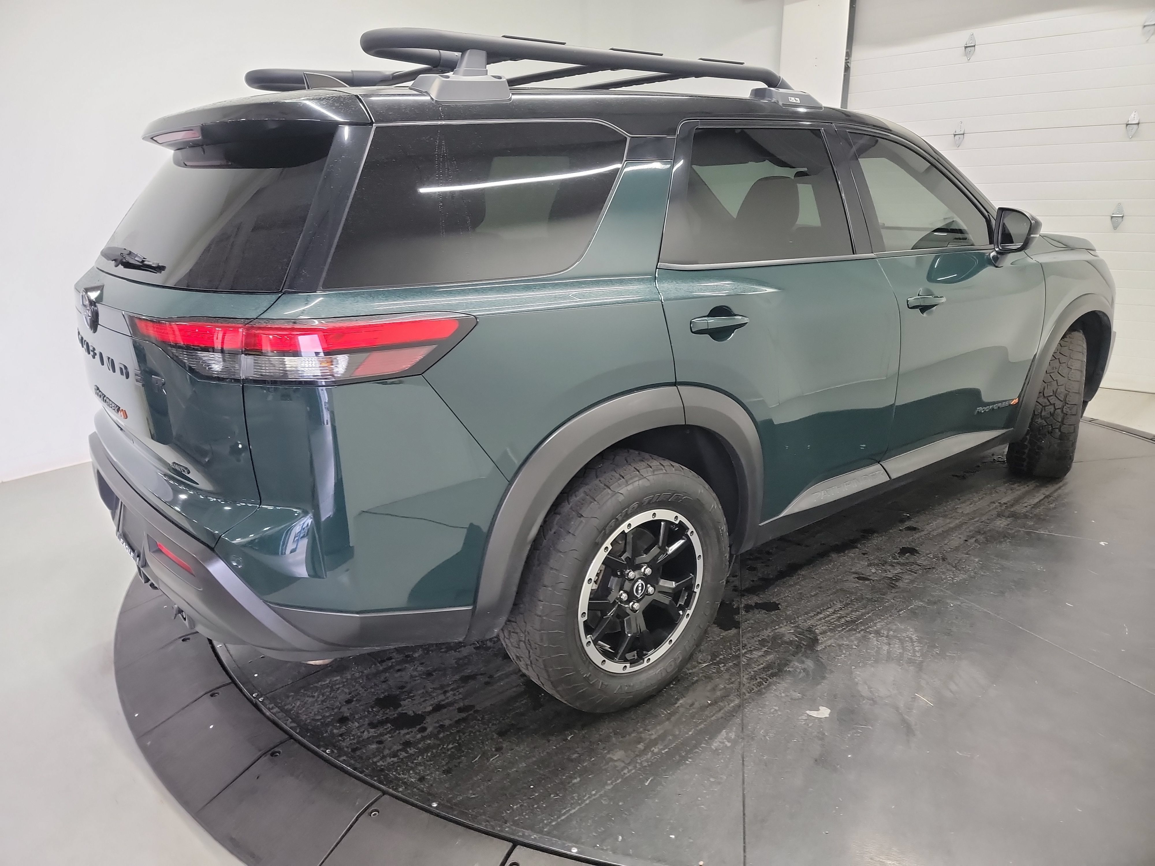 Used 2023 Nissan Pathfinder Rock Creek AWD/4WD image 9