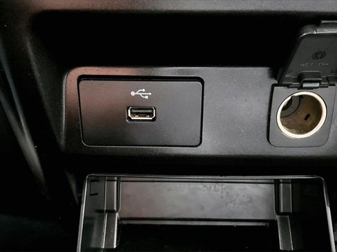 Used 2018 Ford F150 XLT image 17